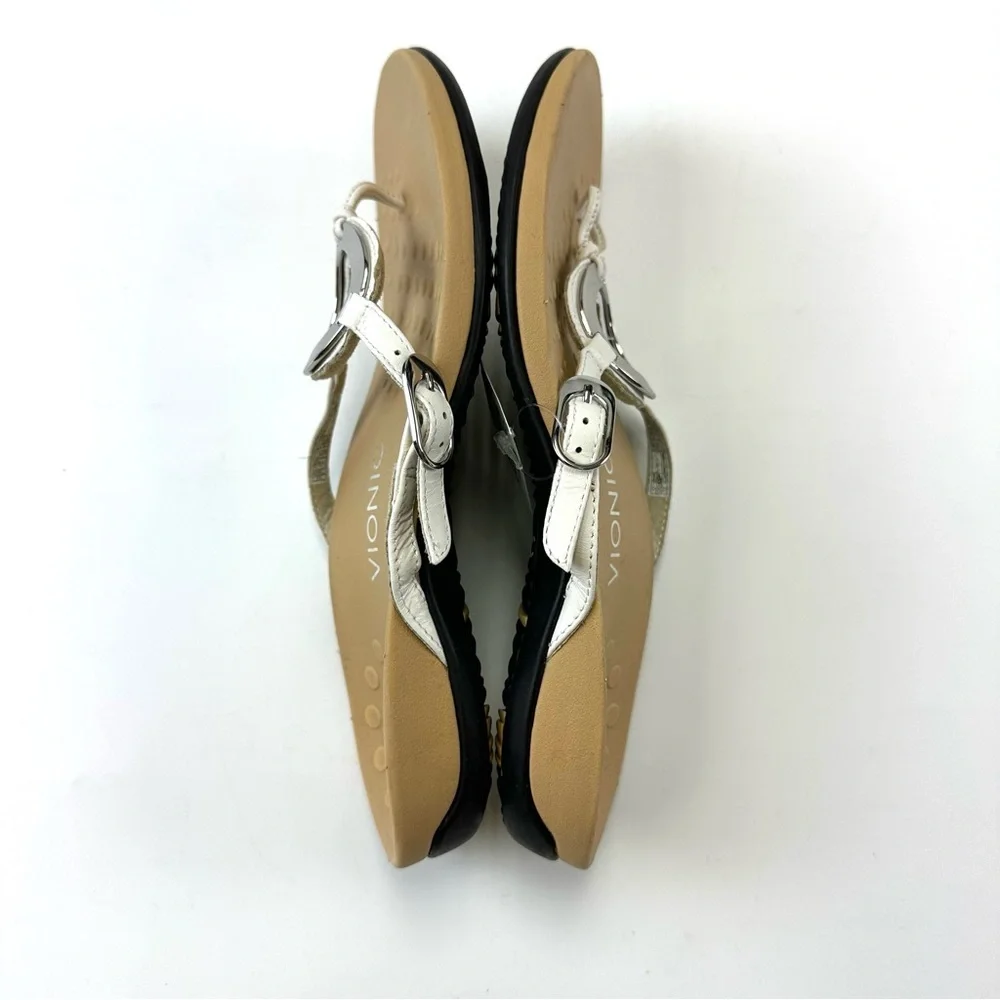 Vionic Karina white thong sandal Size 9 silver O ring Summer Orthotic support - Picture 4 of 11